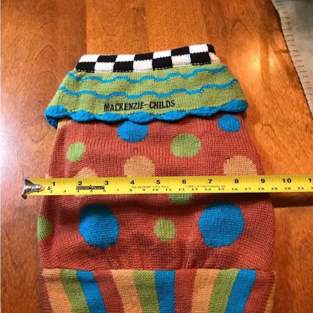Multi colored. Small. - Picture 2 of 2